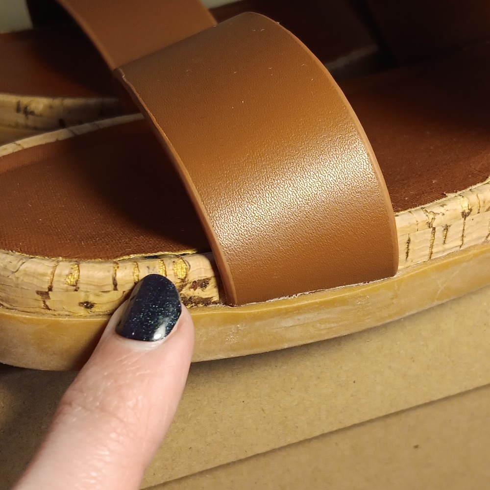 Lucky Brand Tan Studded Women's Sandals - Picture 5 of 7